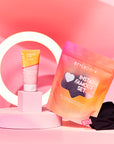Insta Famous Set – Hydrating Hair Mask + XXL Scrunchie for Soft & Shiny Hair